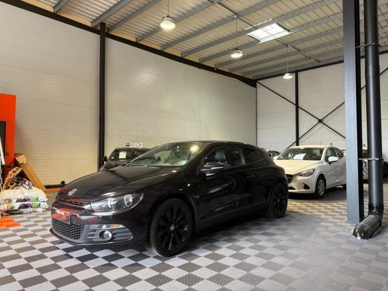VOLKSWAGEN SCIROCCO 2.0 TDI 140 cv