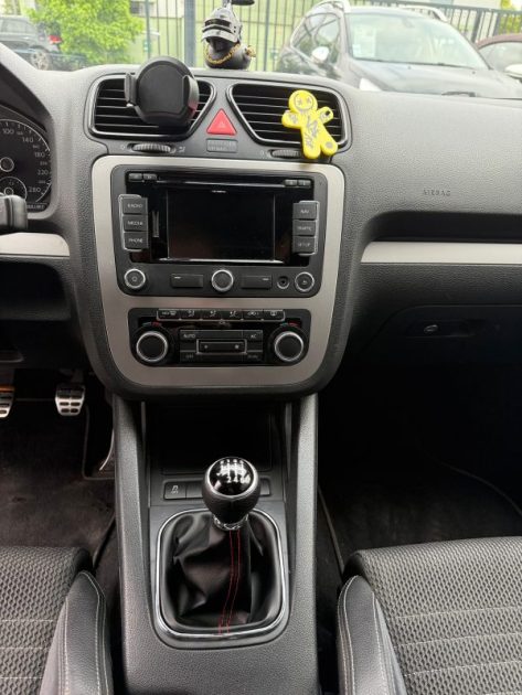 VOLKSWAGEN SCIROCCO 2.0 TDI 140 cv