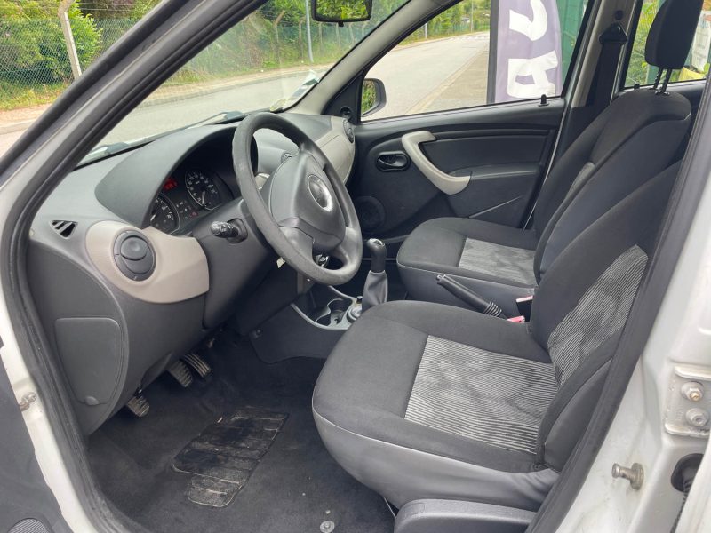 DACIA SANDERO 1.2i 75CV