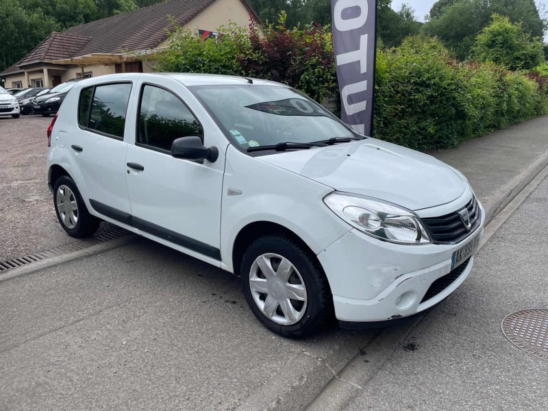 DACIA SANDERO 1.2i 75CV
