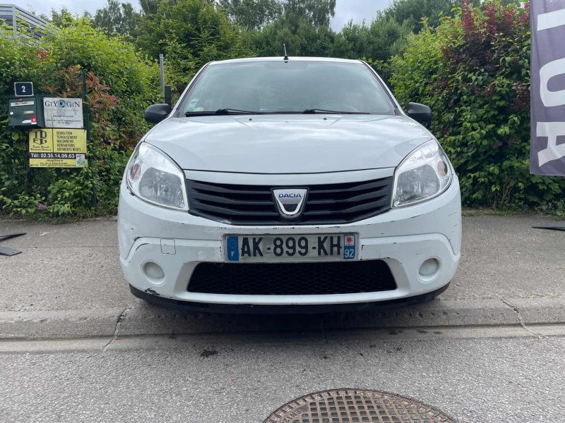 DACIA SANDERO 1.2i 75CV