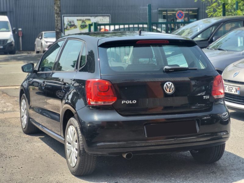 VOLKSWAGEN POLO  2011