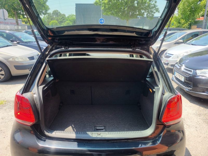 VOLKSWAGEN POLO  2011