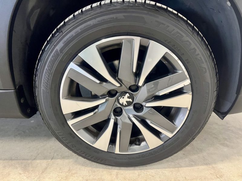 PEUGEOT 2008 1.5 Bluehdi 100ch S&S Allure Business 1ère Main Garantie 6 mois