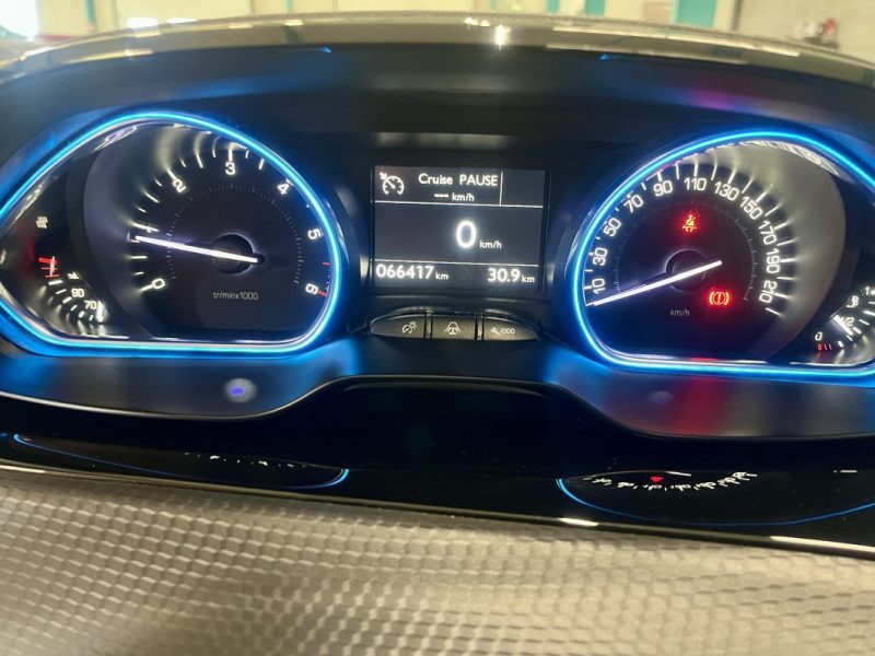 PEUGEOT 2008 1.5 Bluehdi 100ch S&S Allure Business 1ère Main Garantie 6 mois