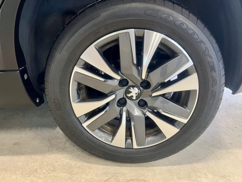 PEUGEOT 2008 1.5 Bluehdi 100ch S&S Allure Business 1ère Main Garantie 6 mois