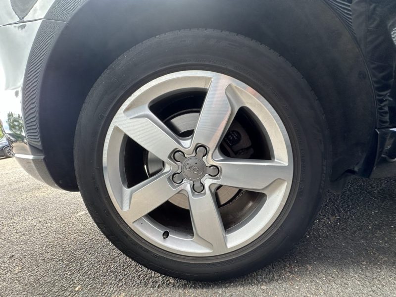 AUDI Q5 3.0 TDI 240 S-TRONIC AVUS - 1ère main - Entretien Complet - TOIT PANO  - BANG & OLUFSEN