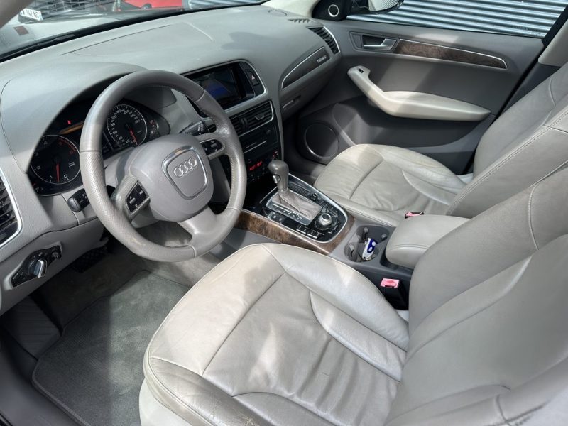 AUDI Q5 3.0 TDI 240 S-TRONIC AVUS - 1ère main - Entretien Complet - TOIT PANO  - BANG & OLUFSEN