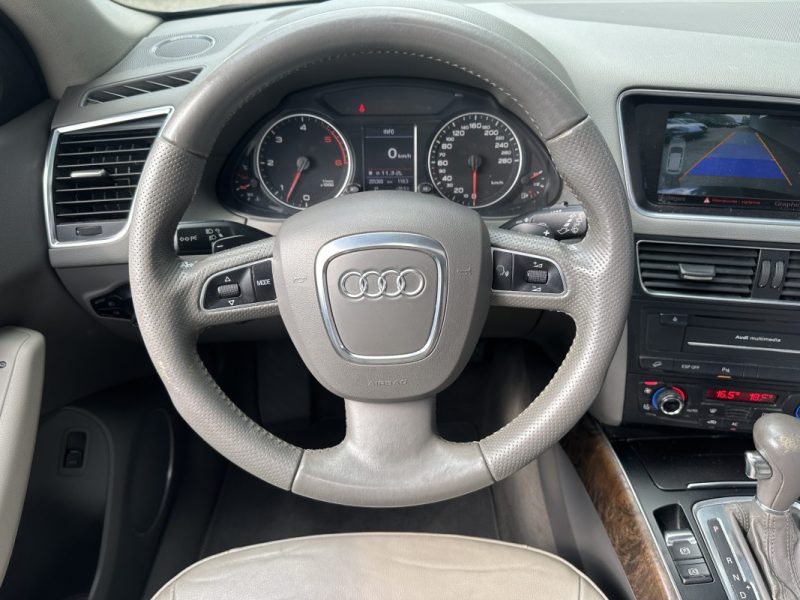 AUDI Q5 3.0 TDI 240 S-TRONIC AVUS - 1ère main - Entretien Complet - TOIT PANO  - BANG & OLUFSEN