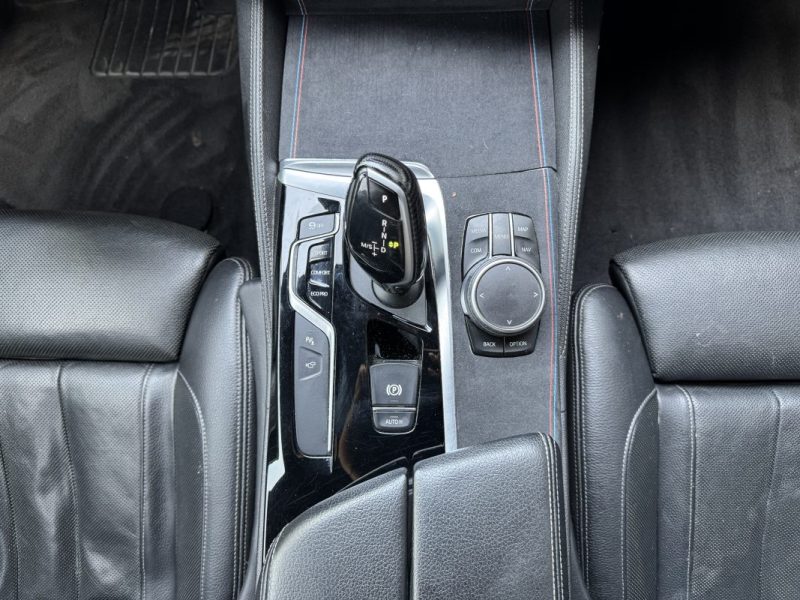 BMW SERIE 5 G30 520d xDrive 190 ch BVA8 M Sport