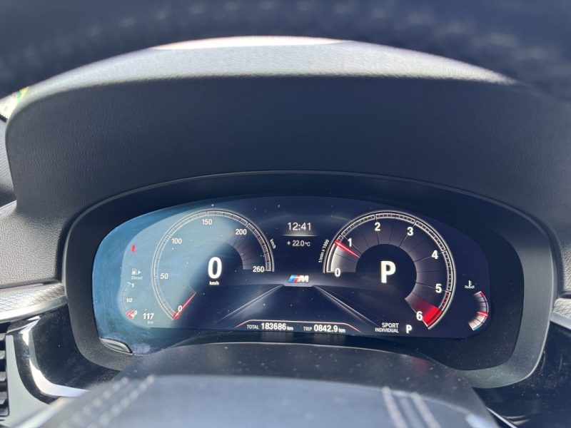 BMW SERIE 5 G30 520d xDrive 190 ch BVA8 M Sport