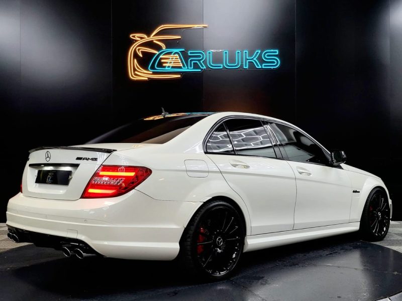 MERCEDES-BENZ CLASSE C (W204) 63 AMG 457cv 7G-Tronic