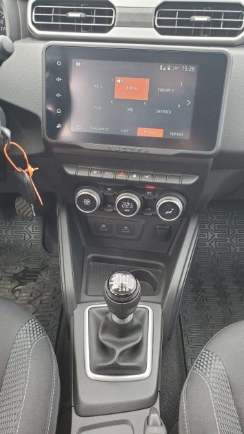 DACIA DUSTER 1.5 bDCI 115 JOURNEY+ CAMERA ATTELAGE