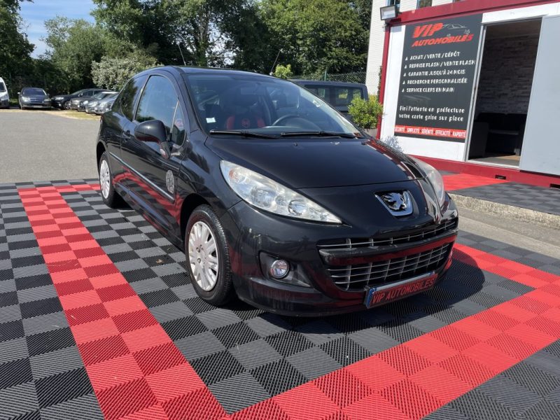 PEUGEOT 207 2010