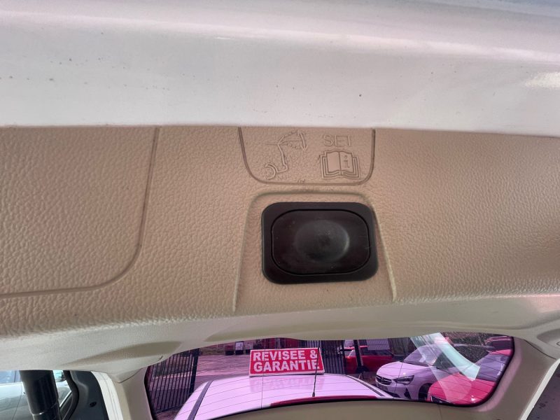 FORD C-MAX 2013 BOITE AUTOMATIQUE 2.0 TDCI - 116CV 16V TURBO