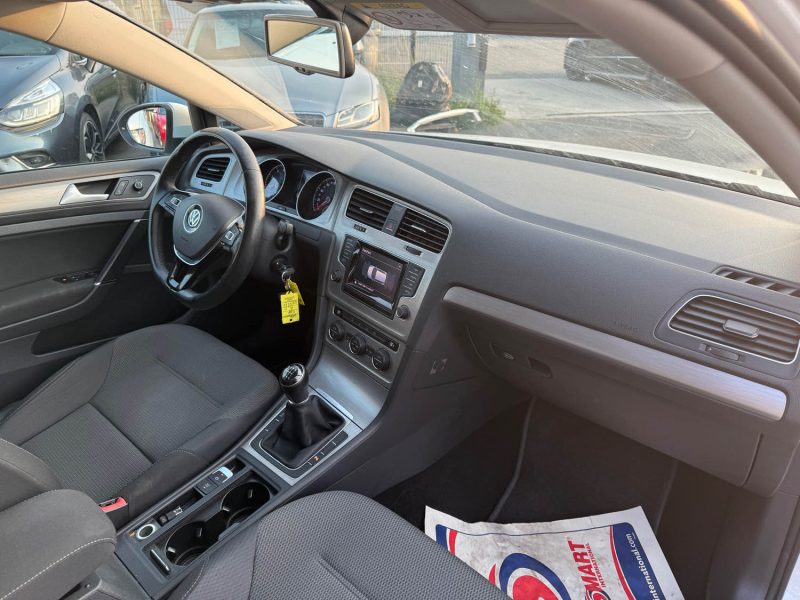 VOLKSWAGEN GOLF 7  2016