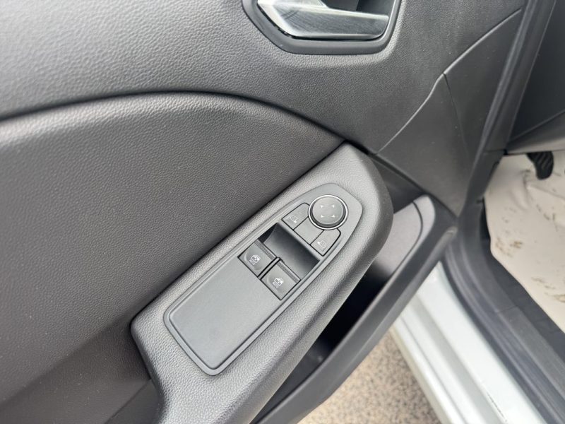 RENAULT CLIO 1.5 BLUE DCI 85 AIR NAV 