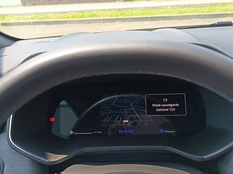 RENAULT CLIO 5 E-TECH HYBRID 145CH