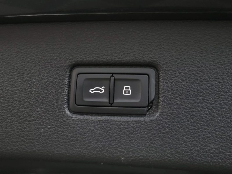 AUDI Q7 II 50 TDI 286cv S-Line Quattro Tiptronic8 7 Places