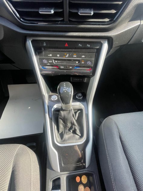 VOLKSWAGEN T-ROC  2022 2.0 TDI 150CV DSG7 BOITE AUTOMATIQUE
