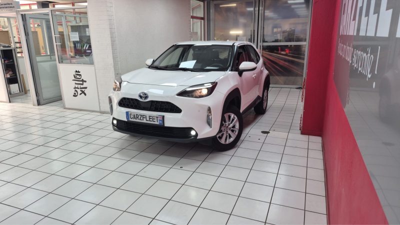 TOYOTA YARIS CROSS 2024