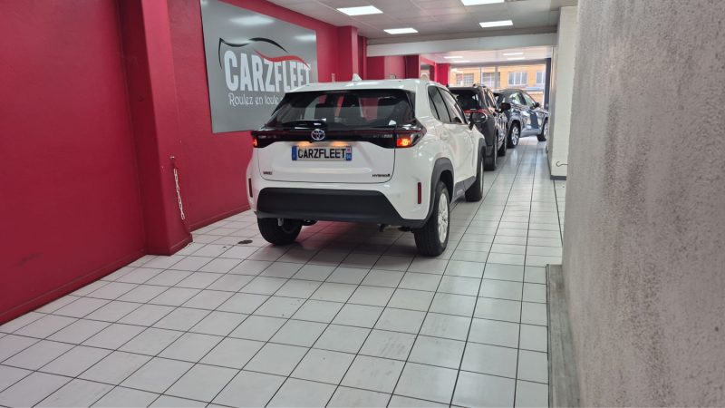 TOYOTA YARIS CROSS 2024