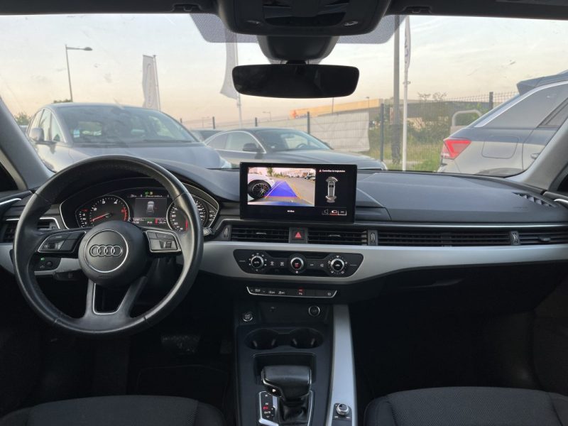 AUDI A4 AVANT BUSINESS LINE 136ch 30 TDI S TRONIC