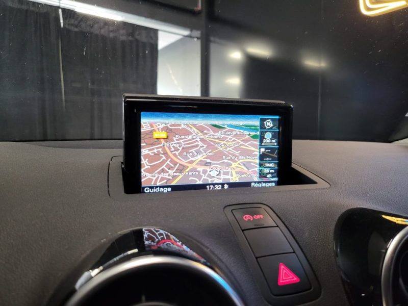 AUDI A1 1.4 TFSI 125cv SPORTBACK S LINE / RADAR DE RECUL / SUIVI COMPLET