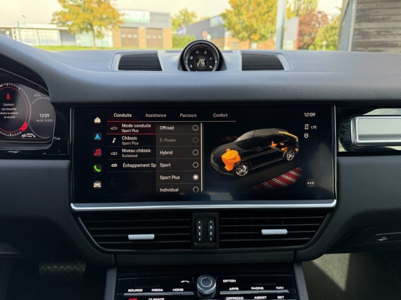 PORSCHE CAYENNE E-HYBRID 3.0 V6 462cv 