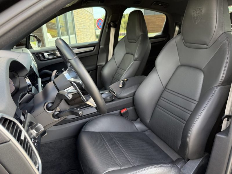 PORSCHE CAYENNE E-HYBRID 3.0 V6 462cv 