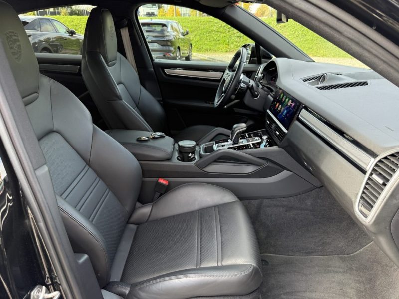 PORSCHE CAYENNE E-HYBRID 3.0 V6 462cv 