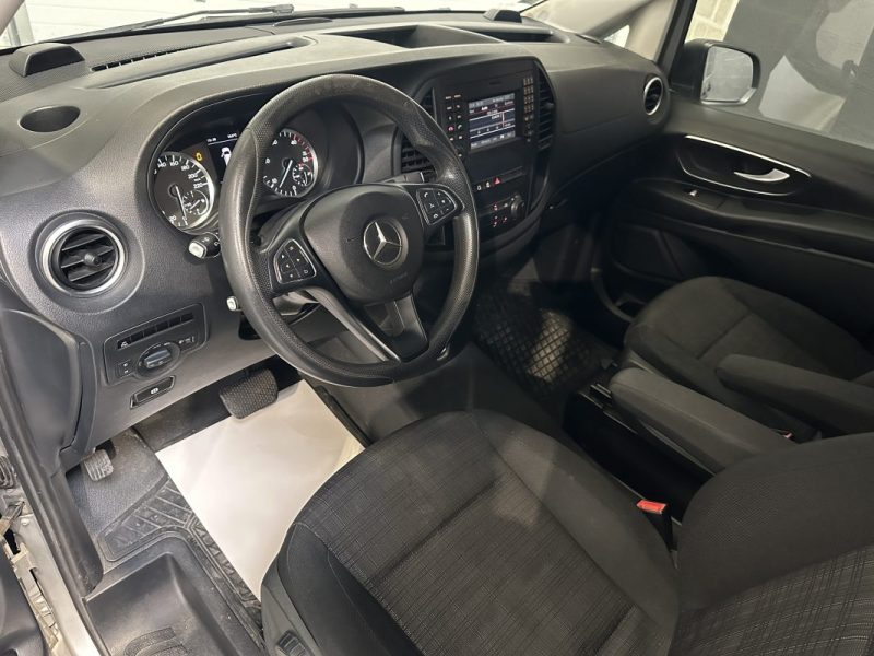 Mercedes VITO 116 CDI 163ch COMPACT SELECT 7G-TRONIC / 5 Places