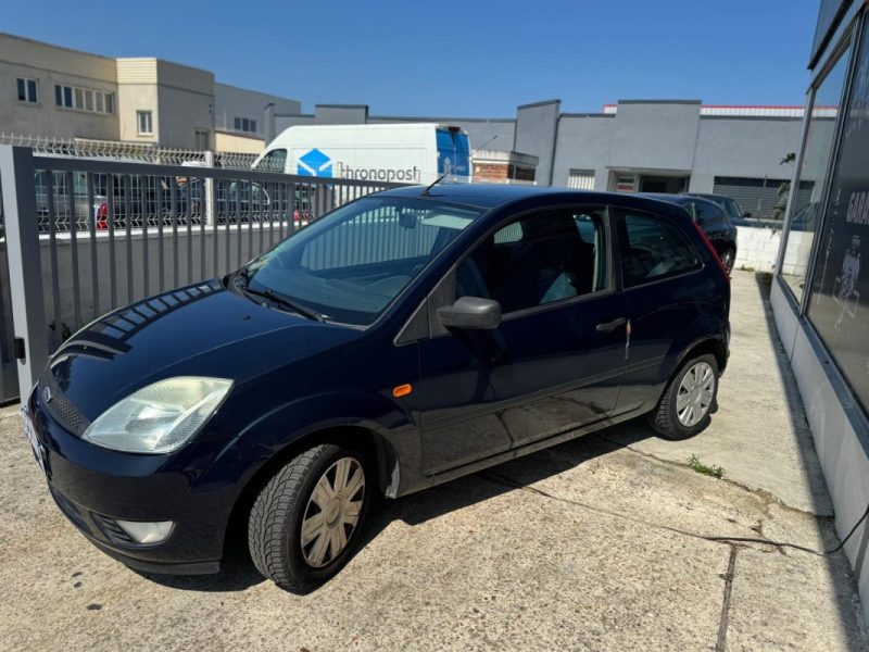 FORD FIESTA 2004