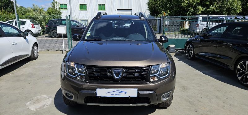 DACIA DUSTER 2016