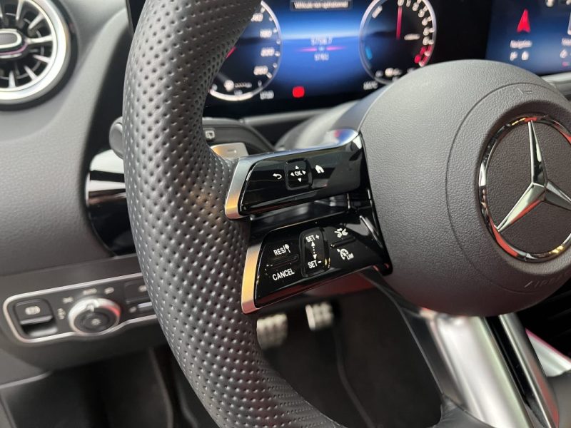 MERCEDES CLASSE GLA 250e 218ch EQ POWER AMG LINE 8G-DCT 