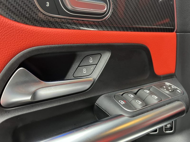 MERCEDES CLASSE GLA 250e 218ch EQ POWER AMG LINE 8G-DCT 