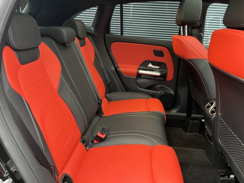 MERCEDES CLASSE GLA 250e 218ch EQ POWER AMG LINE 8G-DCT 