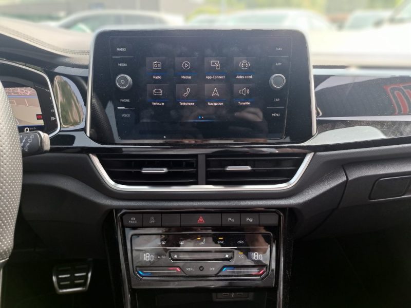 VOLKSWAGEN T-ROC 2022