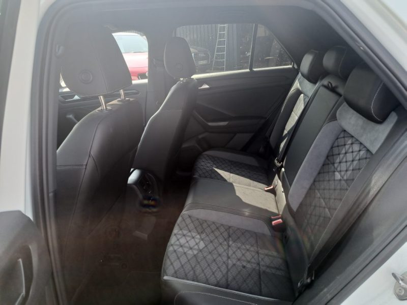 VOLKSWAGEN T-ROC 2022