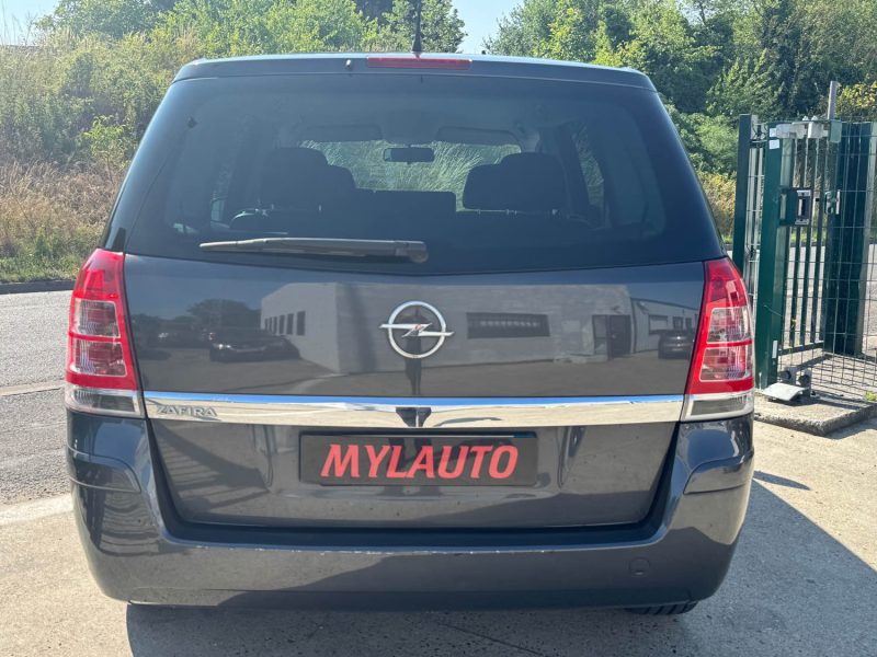 OPEL ZAFIRA 7 places