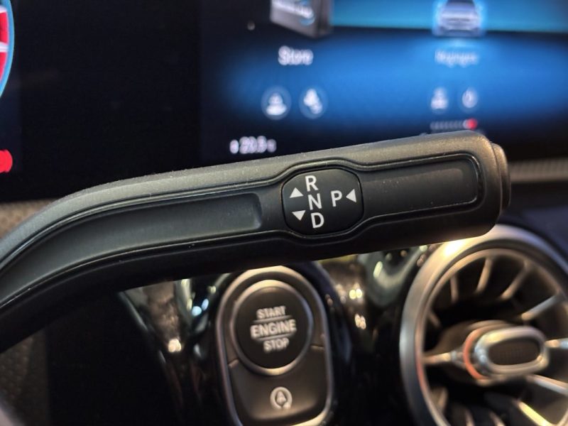 MERCEDES CLASSE A35 AMG 306ch SUSPENSION PILOTÉE / DIGITAL LIGHT / CUIR ÉTENDU / 360°/ BURMESTER 