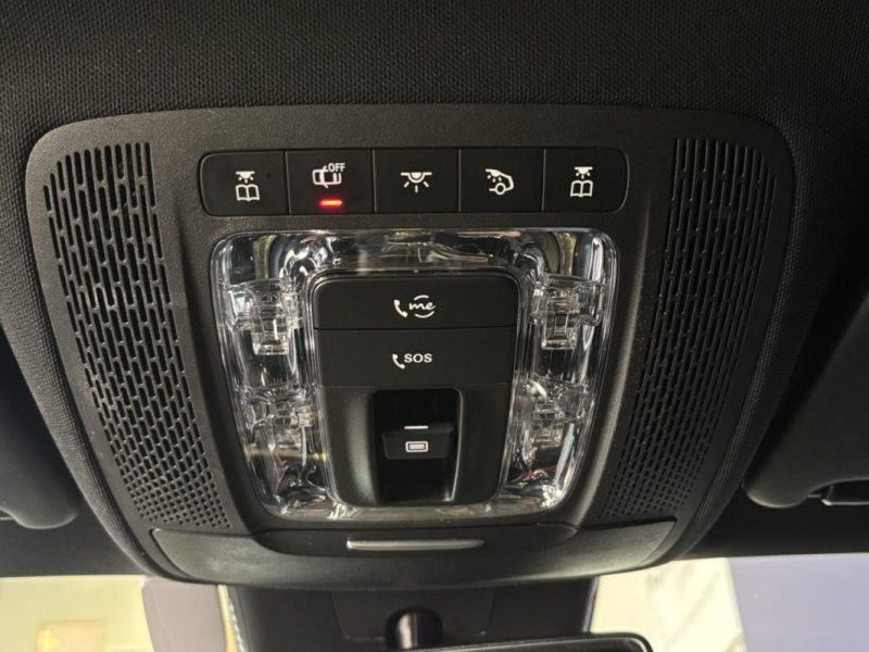 MERCEDES CLASSE A35 AMG 306ch SUSPENSION PILOTÉE / DIGITAL LIGHT / CUIR ÉTENDU / 360°/ BURMESTER 