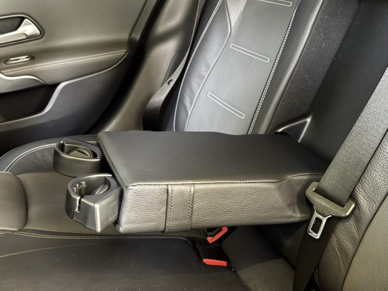 MERCEDES CLASSE A35 AMG 306ch SUSPENSION PILOTÉE / DIGITAL LIGHT / CUIR ÉTENDU / 360°/ BURMESTER 