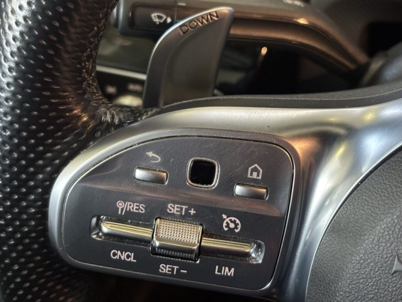 MERCEDES CLASSE A35 AMG 306ch SUSPENSION PILOTÉE / DIGITAL LIGHT / CUIR ÉTENDU / 360°/ BURMESTER 