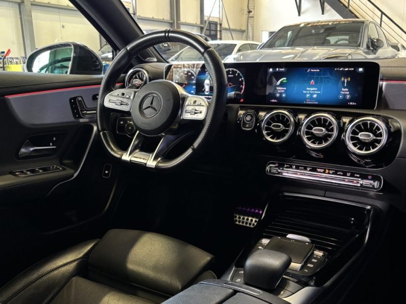 MERCEDES CLASSE A35 AMG 306ch SUSPENSION PILOTÉE / DIGITAL LIGHT / CUIR ÉTENDU / 360°/ BURMESTER 
