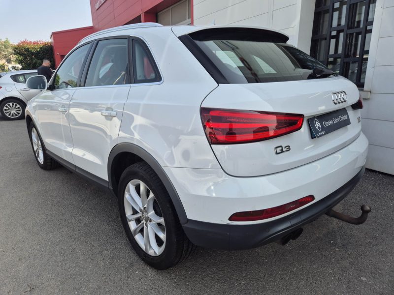 AUDI Q3 2011