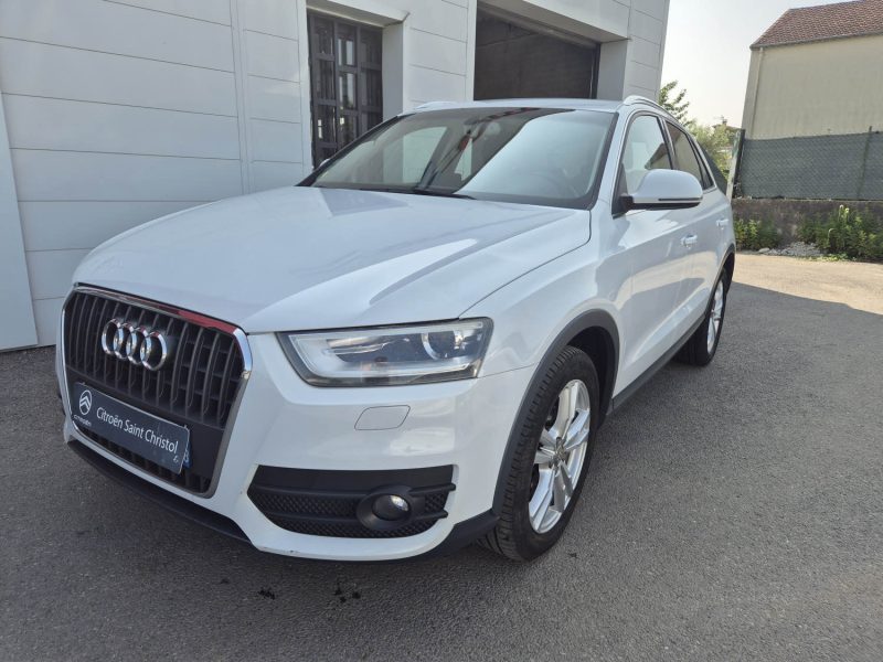 AUDI Q3 2011