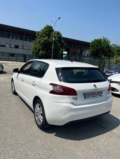 PEUGEOT 308 2015