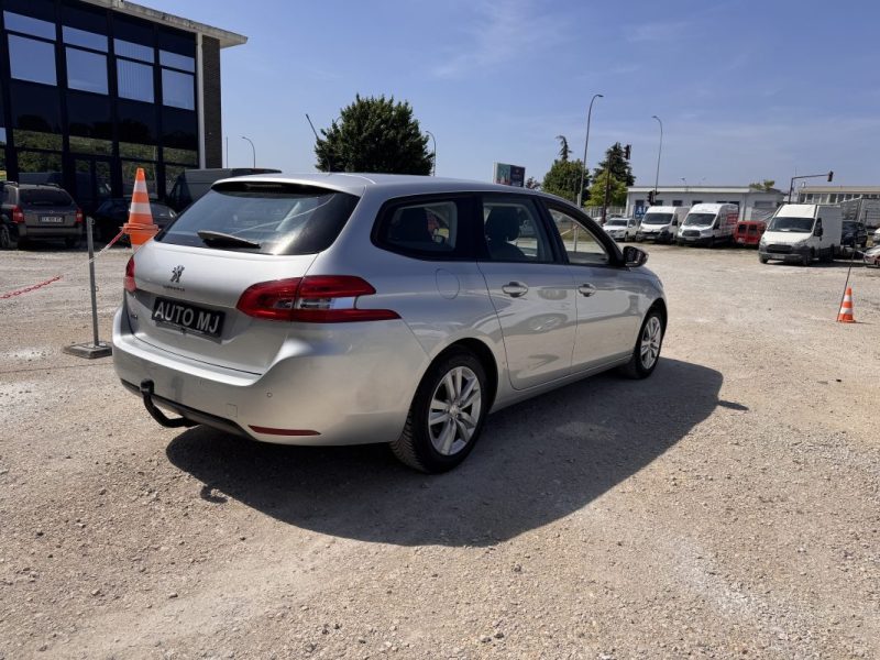PEUGEOT 308 2017