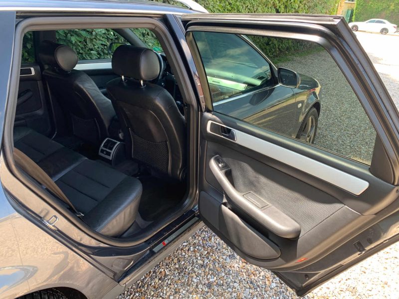 AUDI A6 C5 Avant 2004 3.0 quattro